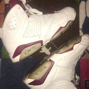 Maroon 6s