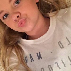 Meet your Posher, Hannah marie