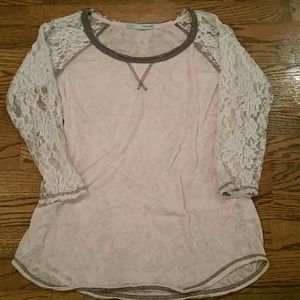 Mauriced 3/4 Sleeve Shirt