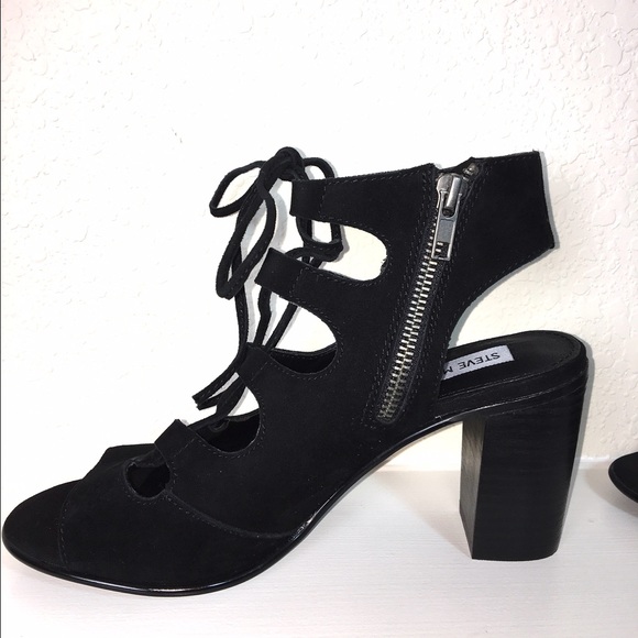Relisted - Picture 2 of 4