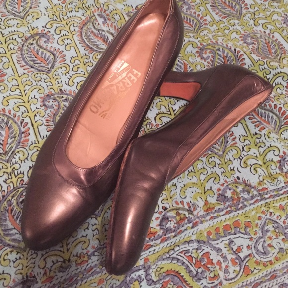 Ferragamo grey metallic heels