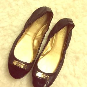 Coach flat