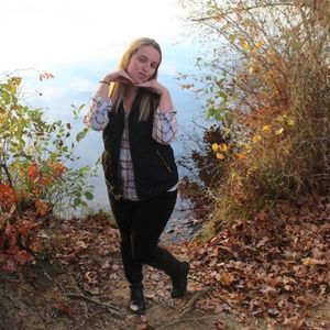 Meet your Posher, Caroline