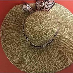 Woman's Beach Handmade Straw Hat