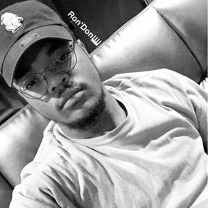 Meet your Posher, Ronald