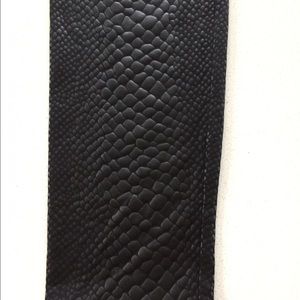 NWOT BCBGMAXAZRIA black snakeskinLeggings