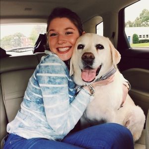 Meet your Posher, Casey