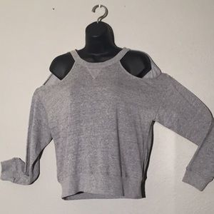 SALENWT BCBGMAXAZRIA Grey Cold Shoulder Sweatshirt