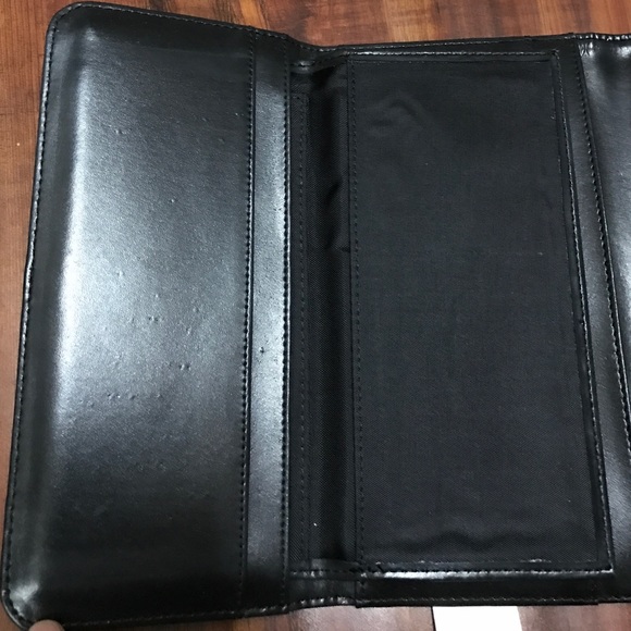 Wallet 💋 - Picture 3 of 4