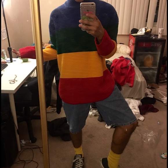 UNIF- crayola sweater - Picture 2 of 3