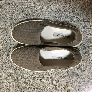 Steve Madden Slip on sneakers