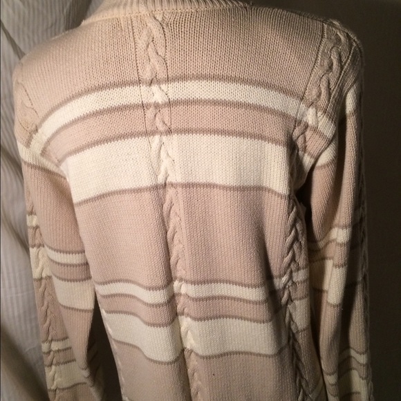 T Neck Sweater - Picture 2 of 4