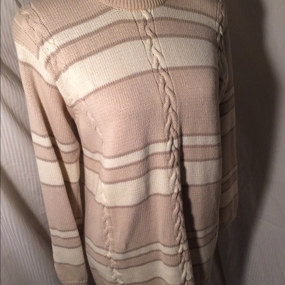 T Neck Sweater - Picture 3 of 4