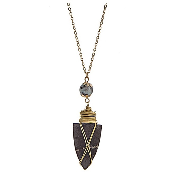 🌎📿Slate Gray & Amazonite Arrowhead Pendant Necklace