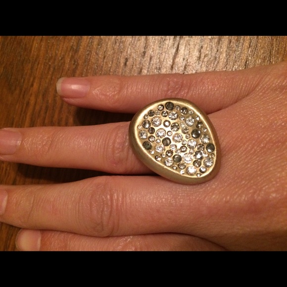 Chloe and Isabel ring