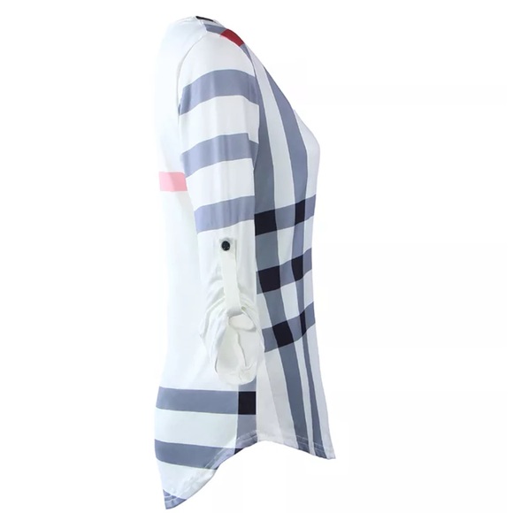 🌹LAST1🌹Plaid white Vneck - Picture 3 of 4