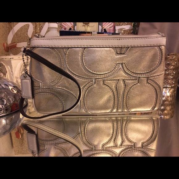 Wristlet Wallet - Picture 1 of 1