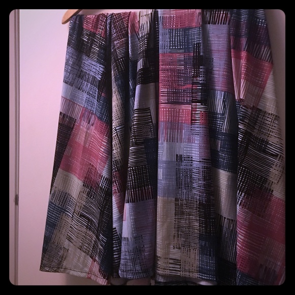 LuLaRoe Maxi Size Large