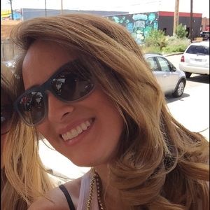 Meet your Posher, Heather