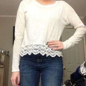 Long sleeve lace shirt