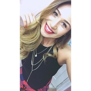 Meet your Posher, Savannah