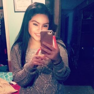 Meet your Posher, Lynette