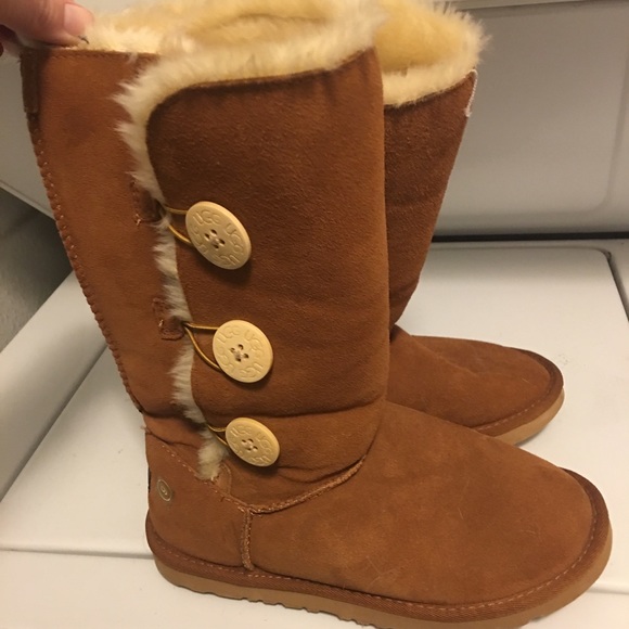 UGG size 9 Boots