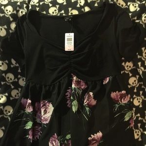 Pretty floral babydoll top