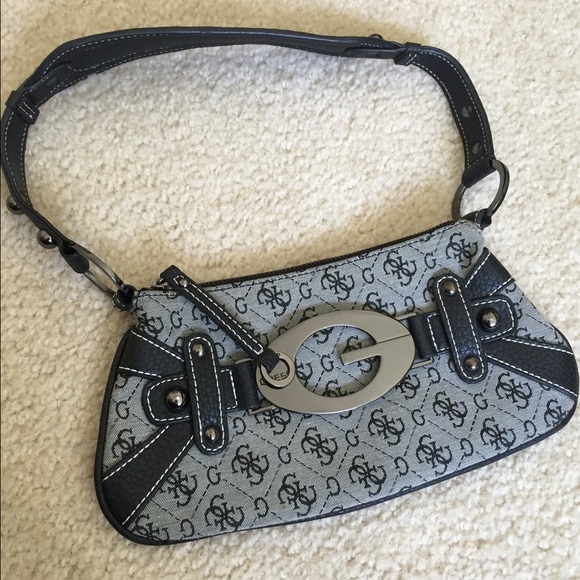 Guess shoulder bag