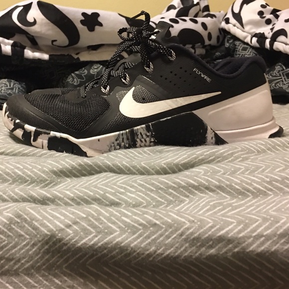 Nike Metcon unisex shoe - Picture 2 of 3