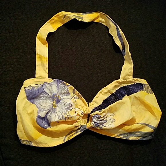NWOT Urban Renewal crop top/ bandeau