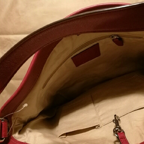Coach leather shoulder bag