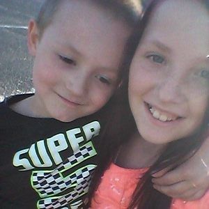 Meet your Posher, Elise