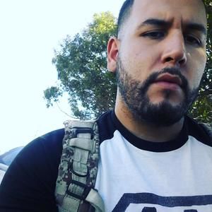 Meet your Posher, Luis