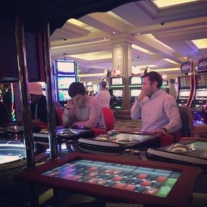 Meet your Posher, Khurshid