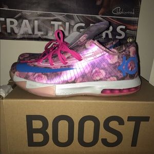 Aunt Pearl KD 6
