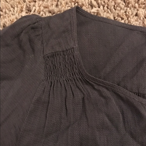 Edme & Esyllte hi low blouse. - Picture 3 of 3