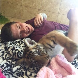 Meet your Posher, James