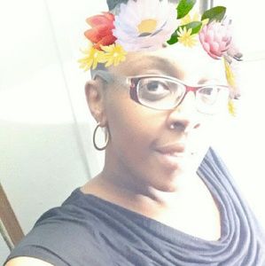 Meet your Posher, Latasha