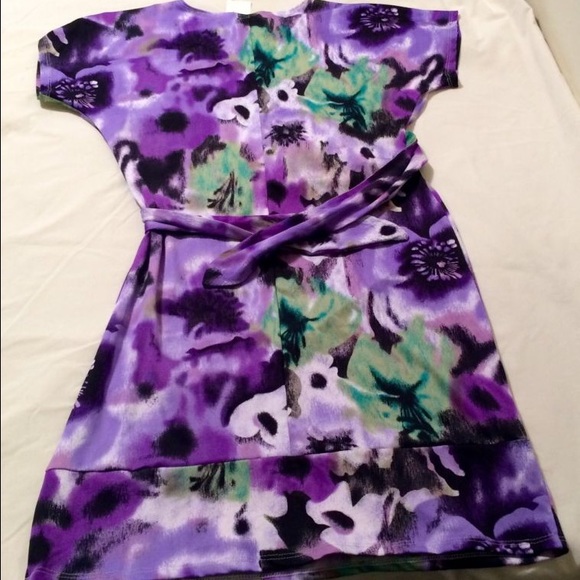8 Misses First Glance 92%Polyester 8%Spadex Dress - Picture 2 of 4