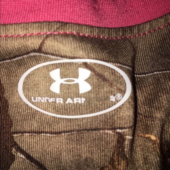 UA long sleeve tee size 4T - Picture 3 of 4