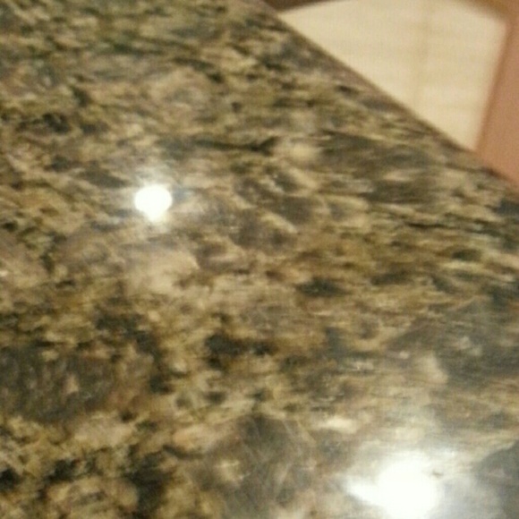 Meet your Posher, Dee - Picture 1 of 1