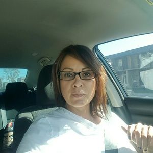 Meet your Posher, Alicia