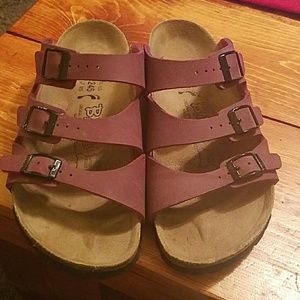 Birkenstock slides size 7