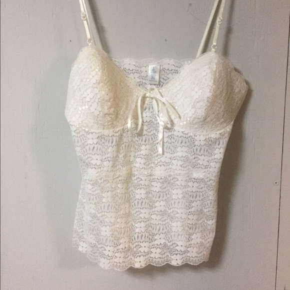 White lace Kim Kardashian inspired top small