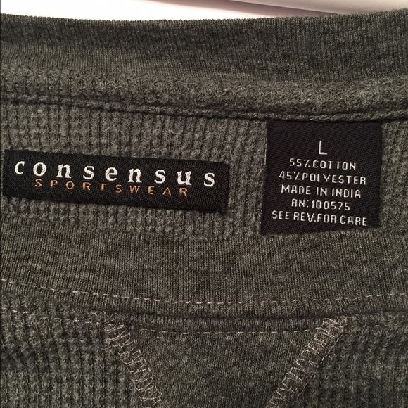 Ribbed Pullover - Picture 3 of 3