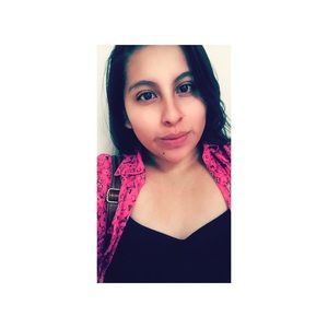 Meet your Posher, Veronica