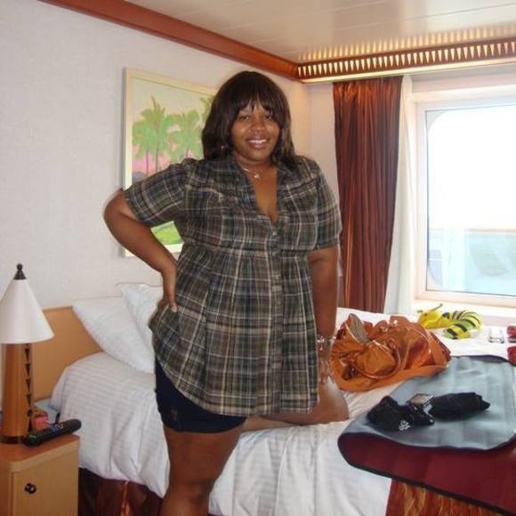 Meet your Posher, Raelynn - Picture 1 of 1