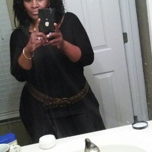 Meet your Posher, Andrea