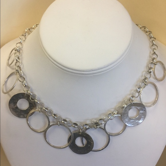 Silpada hammered circle necklace